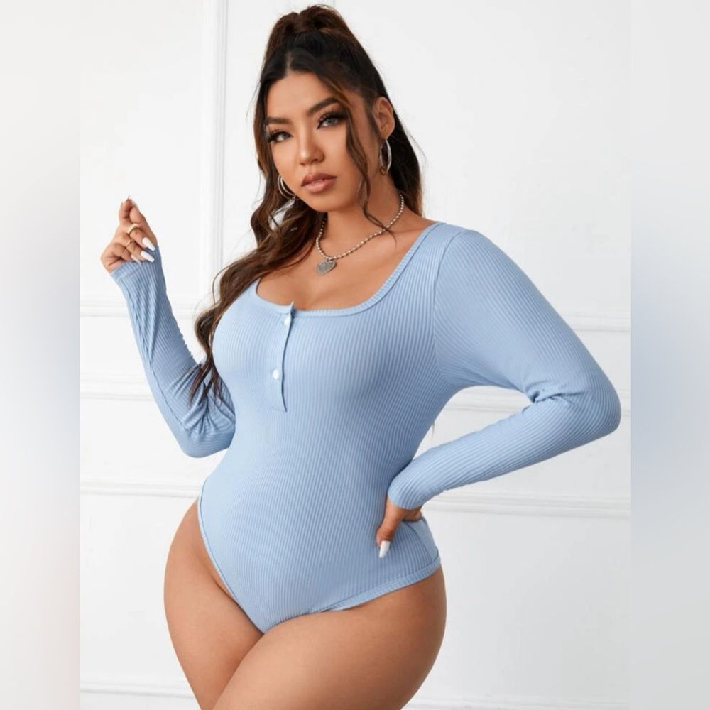 Shein SXY Plus Ribbed Knit Quarter Button Bodysuit